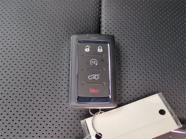 Thumbnail: 2025 Jeep Grand Cherokee - 37