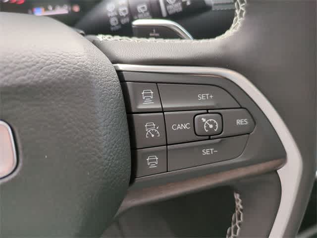 Thumbnail: 2025 Jeep Grand Cherokee L - 27