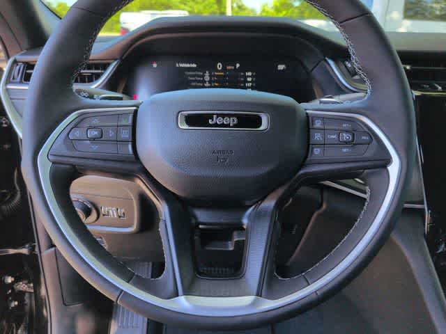 Thumbnail: 2026 Jeep Grand Cherokee - 23