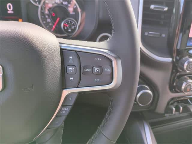 Thumbnail: 2026 RAM 1500 - 25