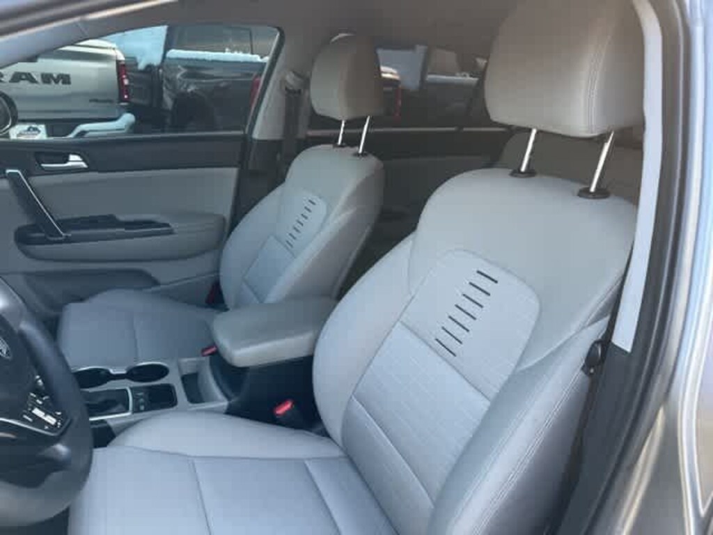 Used 2022 Kia Sportage LX SUV