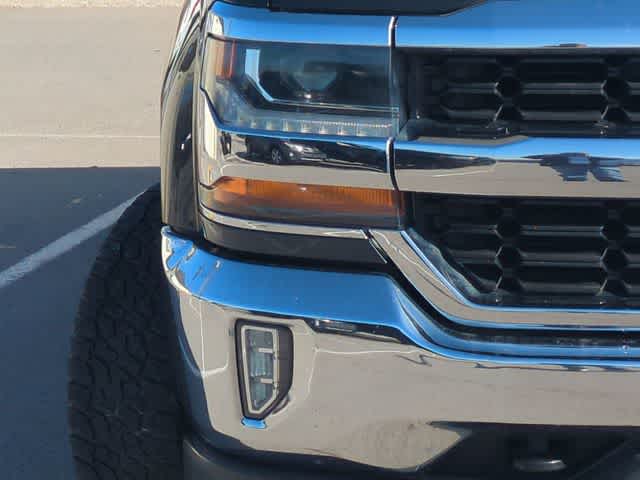 Thumbnail: 2018 Chevrolet Silverado 1500 - 11