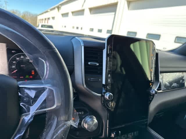 Thumbnail: 2026 RAM 1500 - 3