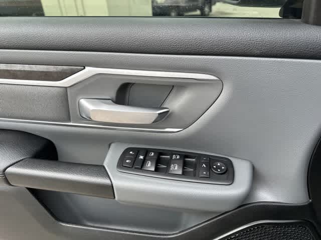 Thumbnail: 2020 RAM 1500 - 10