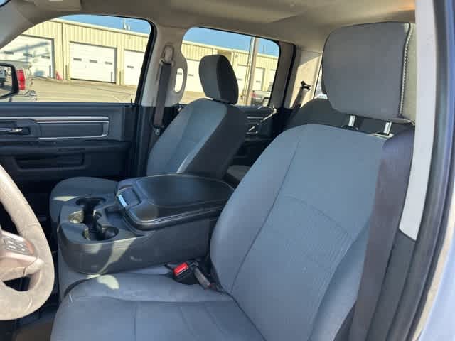 Thumbnail: 2022 RAM 1500 Classic - 3