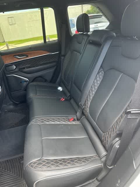 Thumbnail: 2023 Jeep Grand Cherokee - 4
