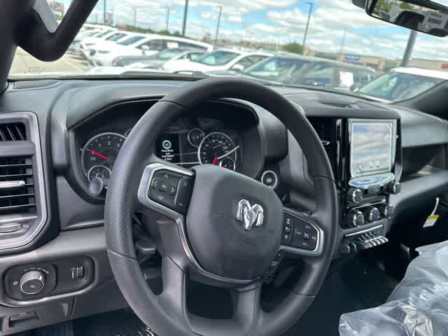 Thumbnail: 2026 RAM 1500 - 3