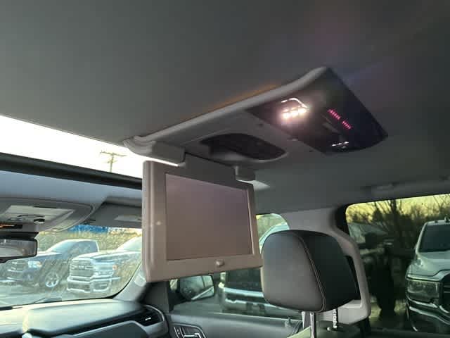 Thumbnail: 2016 Chevrolet Tahoe - 7