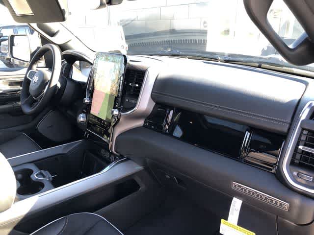 Thumbnail: 2026 RAM 1500 - 32