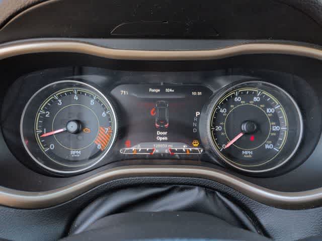 Thumbnail: 2014 Jeep Cherokee - 34