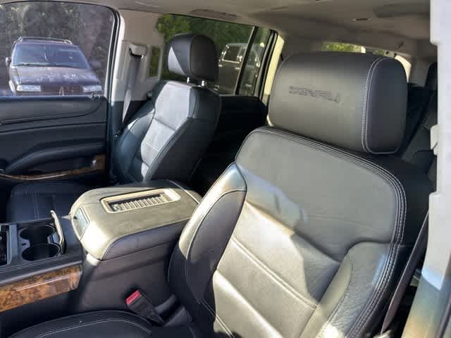 Thumbnail: 2016 GMC Yukon XL - 3