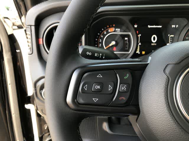 Thumbnail: 2026 Jeep Wrangler - 28
