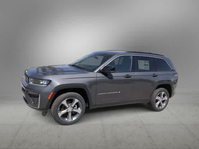 Thumbnail: 2026 Jeep Grand Cherokee - 3