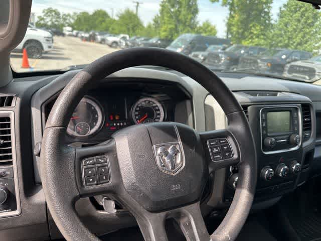 Thumbnail: 2019 RAM 1500 Classic - 6