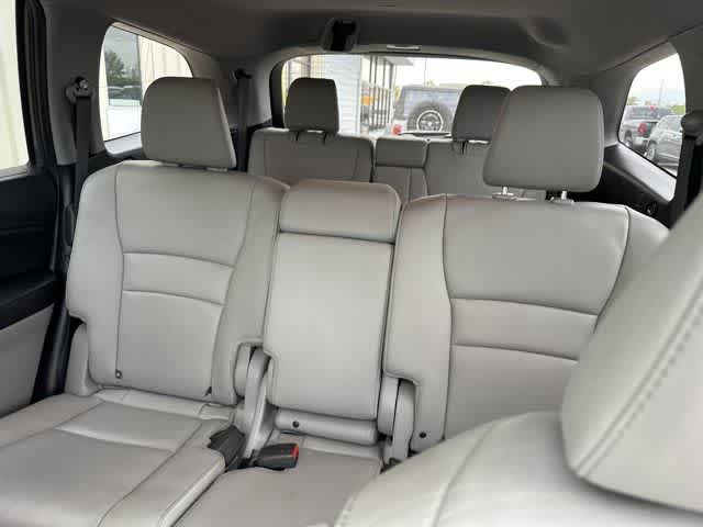 Thumbnail: 2018 Honda Pilot - 6