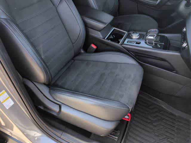 Thumbnail: 2024 Mitsubishi Outlander - 20