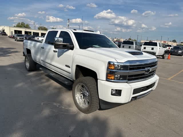 Thumbnail: 2019 Chevrolet Silverado 3500 - 27