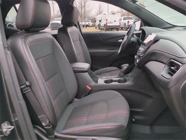 Thumbnail: 2022 Chevrolet Equinox - 22