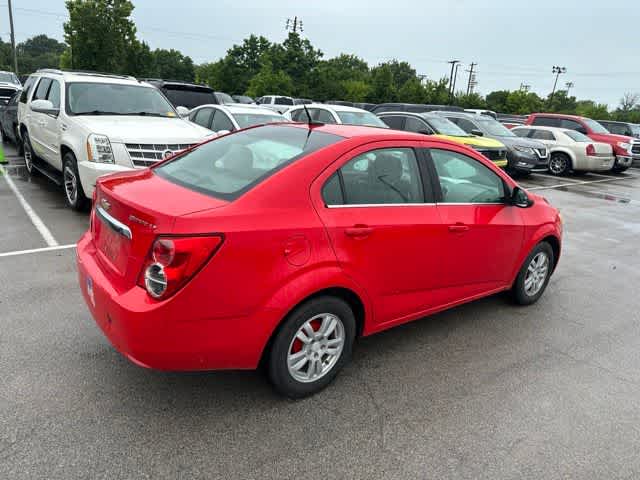 Thumbnail: 2014 Chevrolet Sonic - 15