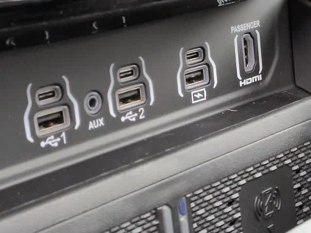 Thumbnail: 2026 RAM 1500 - 33