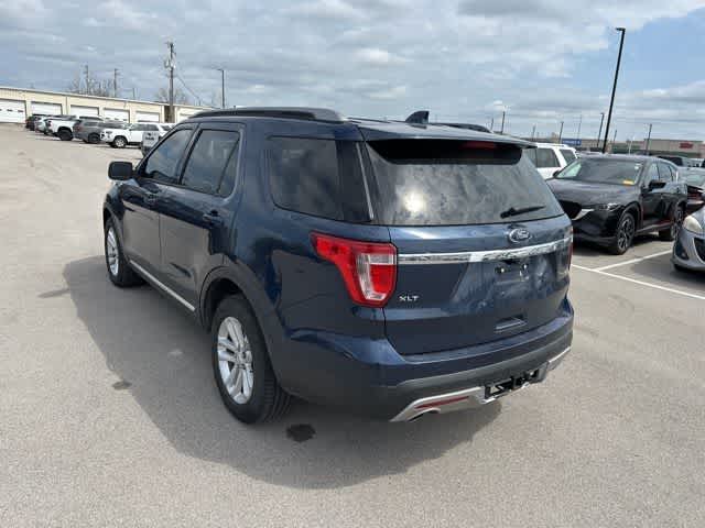 Thumbnail: 2017 Ford Explorer - 15