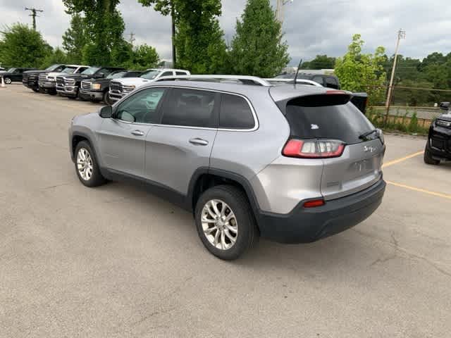 Thumbnail: 2019 Jeep Cherokee - 14