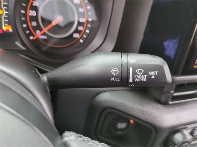 Thumbnail: 2025 Jeep Gladiator - 25