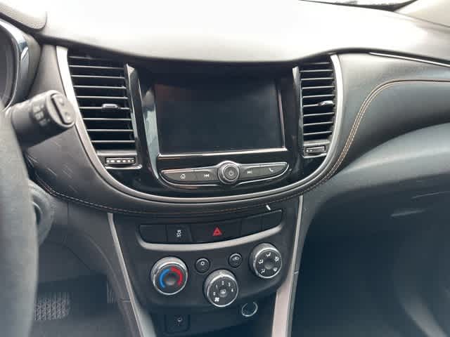 Thumbnail: 2020 Chevrolet Trax - 6