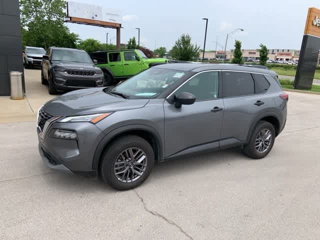 2023 Nissan Rogue S 17