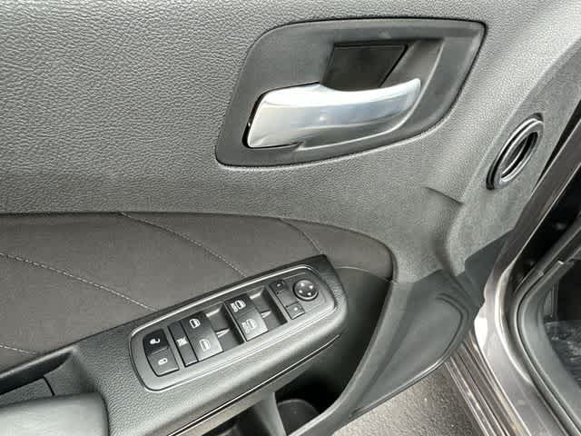 Thumbnail: 2022 Dodge Charger - 21