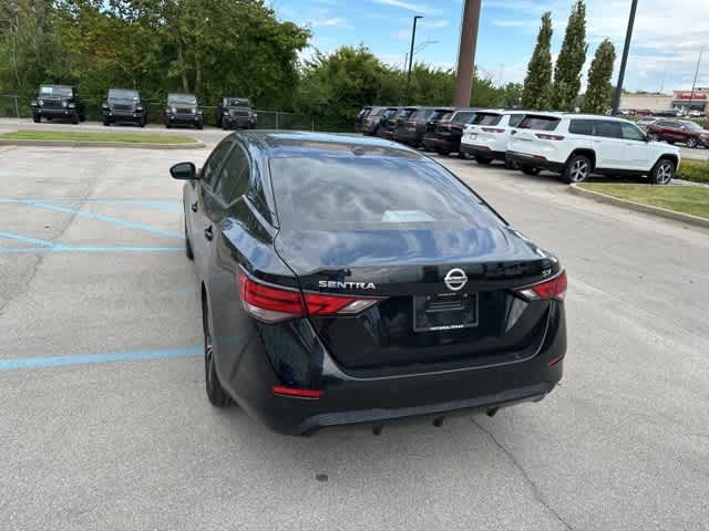 Thumbnail: 2021 Nissan Sentra - 18