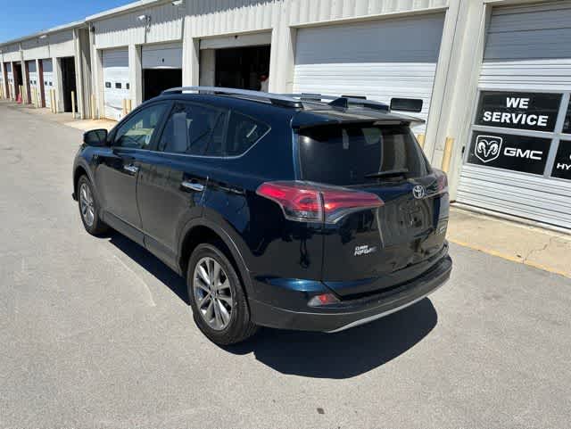 Thumbnail: 2018 Toyota RAV4 - 18