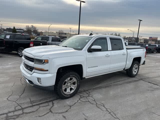 Thumbnail: 2016 Chevrolet Silverado 1500 - 16