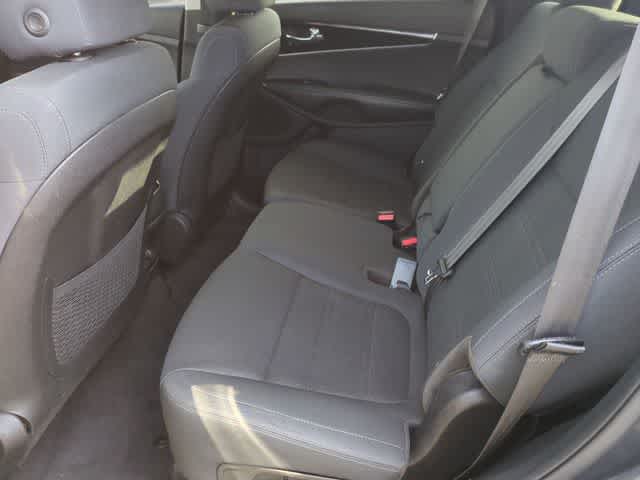 Thumbnail: 2020 Kia Sorento - 19