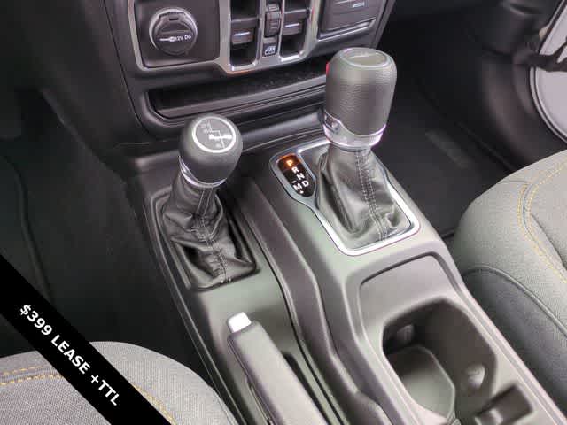 Thumbnail: 2025 Jeep Gladiator - 32