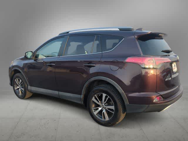 Thumbnail: 2017 Toyota RAV4 - 6