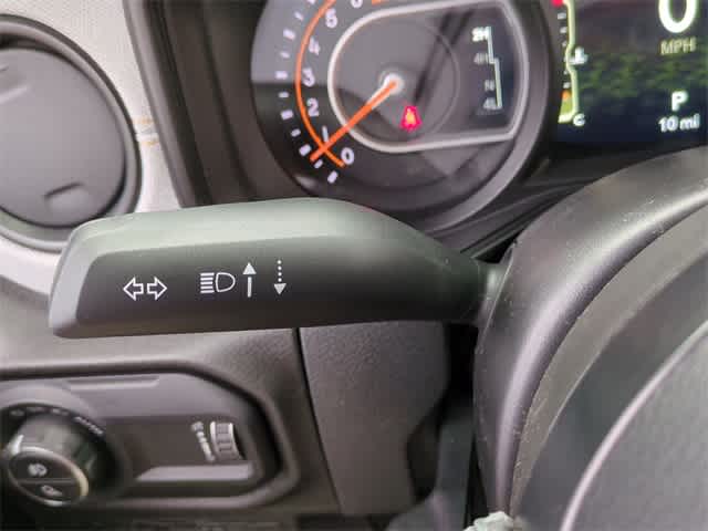 Thumbnail: 2025 Jeep Gladiator - 26