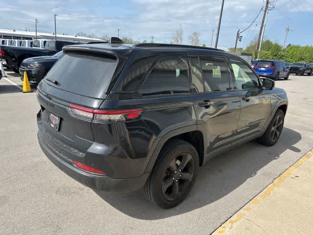 Thumbnail: 2023 Jeep Grand Cherokee - 22