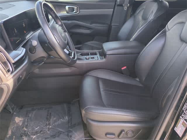 Thumbnail: 2024 Kia Sorento - 16