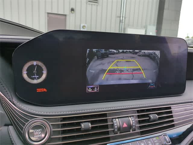 Thumbnail: 2022 Lexus LS - 32