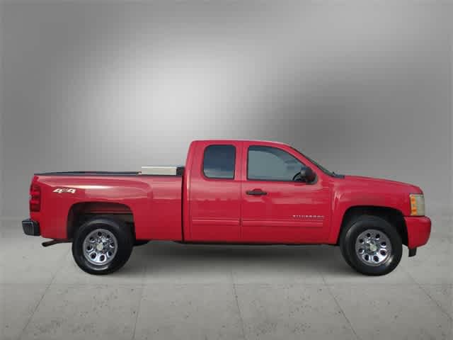 Thumbnail: 2011 Chevrolet Silverado 1500 - 9
