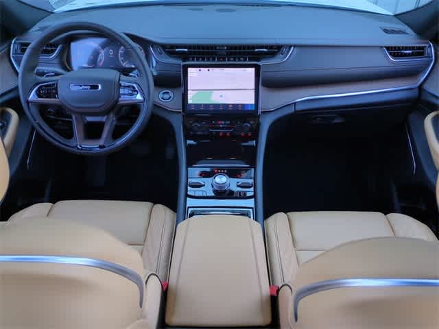 Thumbnail: 2025 Jeep Grand Cherokee - 16