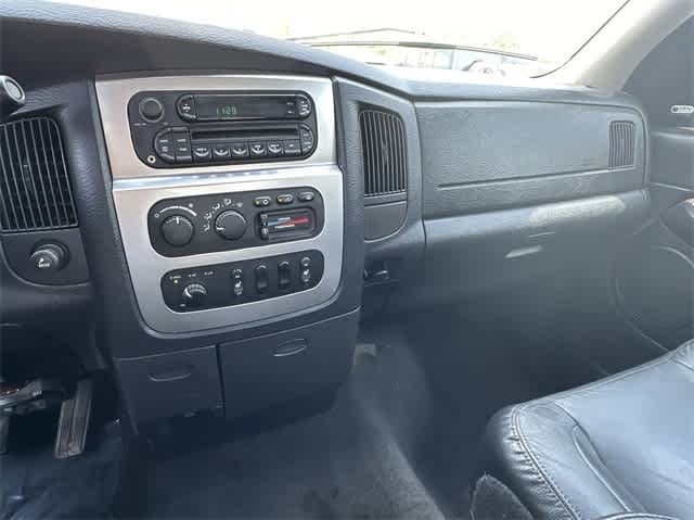 2004 Dodge Ram 3500 SLT 16