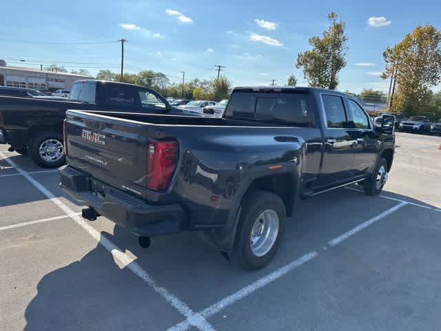 Thumbnail: 2024 GMC Sierra 3500 - 18