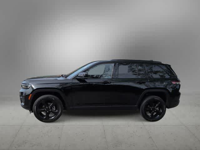 Thumbnail: 2023 Jeep Grand Cherokee - 5