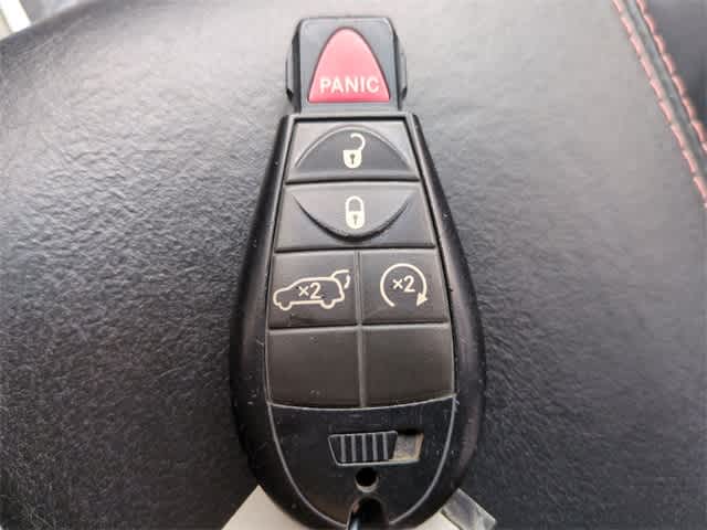 Thumbnail: 2013 Jeep Grand Cherokee - 38