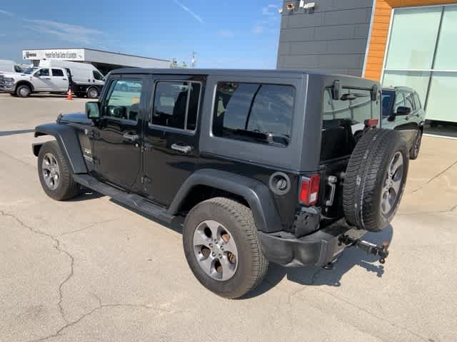 Thumbnail: 2017 Jeep Wrangler - 14