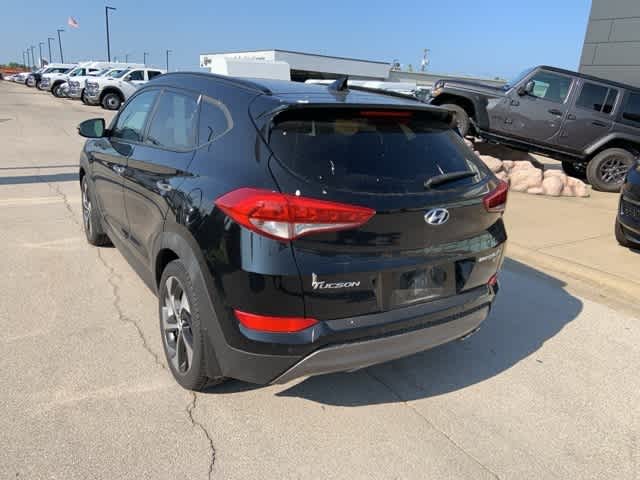 Thumbnail: 2016 Hyundai Tucson - 20
