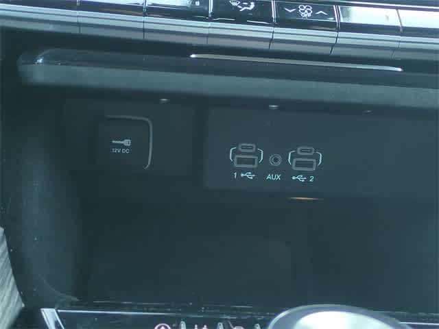 Thumbnail: 2024 Jeep Wagoneer - 32