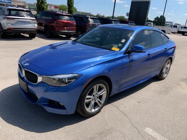 Thumbnail: 2018 BMW 3 Series - 2